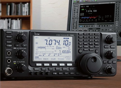 短波电台IC-7400